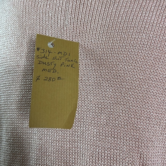 Casa Kaos Pink Side Slit Tunic Sweater size mediumNWT - Picture 5 of 5